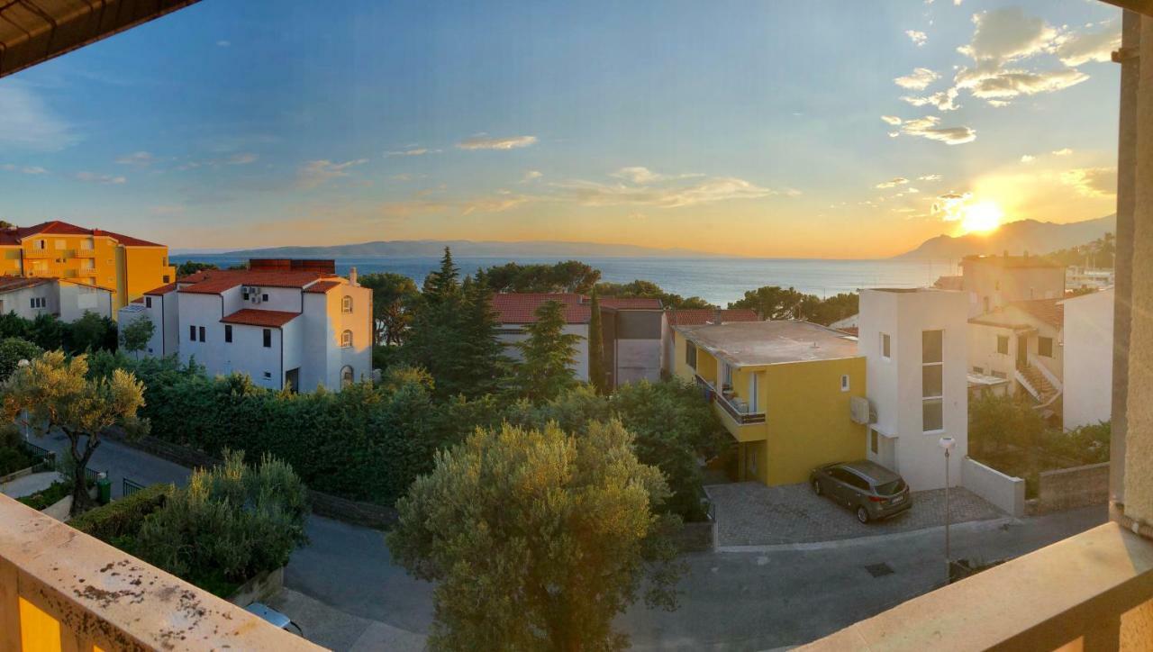 Sea View Family Apartment Baška Voda Extérieur photo
